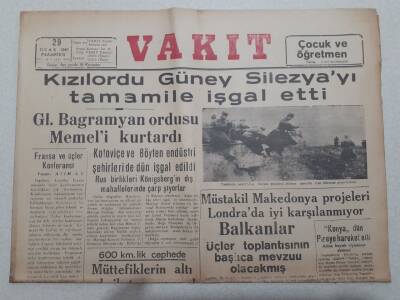 Vakit Gazetesi 29 Ocak 1945 - Kızılordu Güney Slezanyayı Tamamiyle İşgal Etti GZ71783 - 1