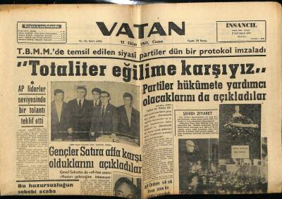 Vatan Gazetesi 13 Ekim 1962 - Totaliter Eğitime Karşıyız GZ78756 - 1
