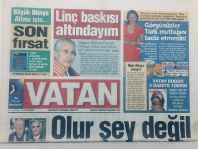 Vatan Gazetesi - 22 Ağustos 2004 - Yönetmen Oyuncu Aşkında Mutlu Son GZ46740 - 1
