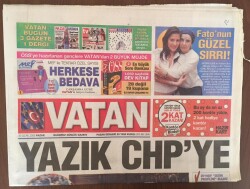 Vatan Gazetesi 30 Ocak 2005 - Chp Kurultayın da Fikirler Yerine Yumruklar Konuştu GZ10098 - 1