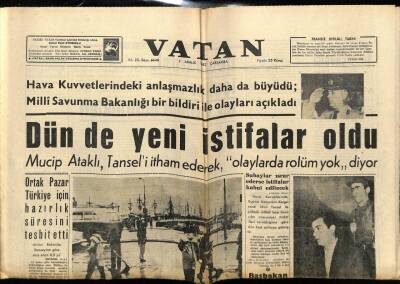 Vatan Gazetesi 5 Aralık 1962 - Milli Savunma Bakanlığı Bir Bildiri İle Olayları Açıkladı GZ89186 - 1