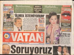 Vatan Gazetesi 9 Mart 2007 - Aşık Olduğu Yaşlı Ünlü Şarkıcı İbo Mu - Alex'in İmzası Askıda Kaldı GZ3316 - Gökçekoleksiyon