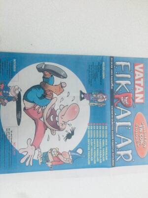 Vatan Gazetesi Fıkralar Eki 24 Ocak 2005 - Ünlülerin En Çok Güldüğü GZ40523 - 1