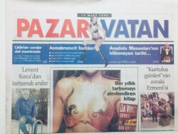 Vatan Gazetesi Pazar Eki - 14 Mart 2004 - Bin Yıllık Tartışmayı Alevlendiren Kitap Da Vıncı Şifresi GZ46080 - 2
