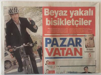 Vatan Gazetesi Pazar Eki 20 Nisan 2008 - Halit Kıvanç Ve Burcu Biricik İle Röportaj GZ22269 - 1