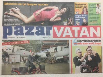 Vatan Gazetesi Pazar Eki 26 Şubat 2012 - Brad Pittin Oscar Smokini Scabaldan GZ47767 - 1