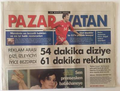 Vatan Gazetesi Pazar Eki 30 Mayıs 2004 - Hande Ataizi Sanem Altana Konuştu , Reklam Arası Dizi İzleyiciyi Bezdirdi GZ22535 - 1