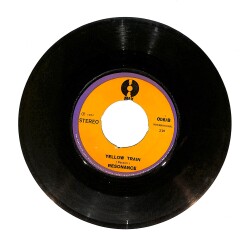 Resonance - Yellow Train - O.K. Chicago PLAK (10/7) PLK23921 - Gökçekoleksiyon