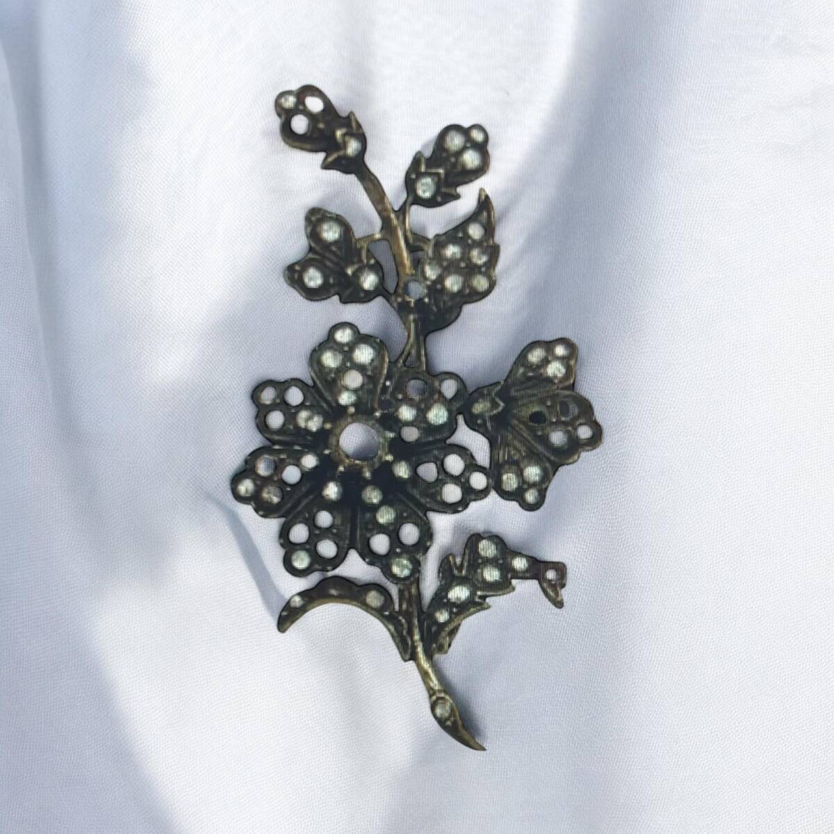 Vintage 8 Ayar Elmas Taşlı Broş ELM133 #15.56 - 3