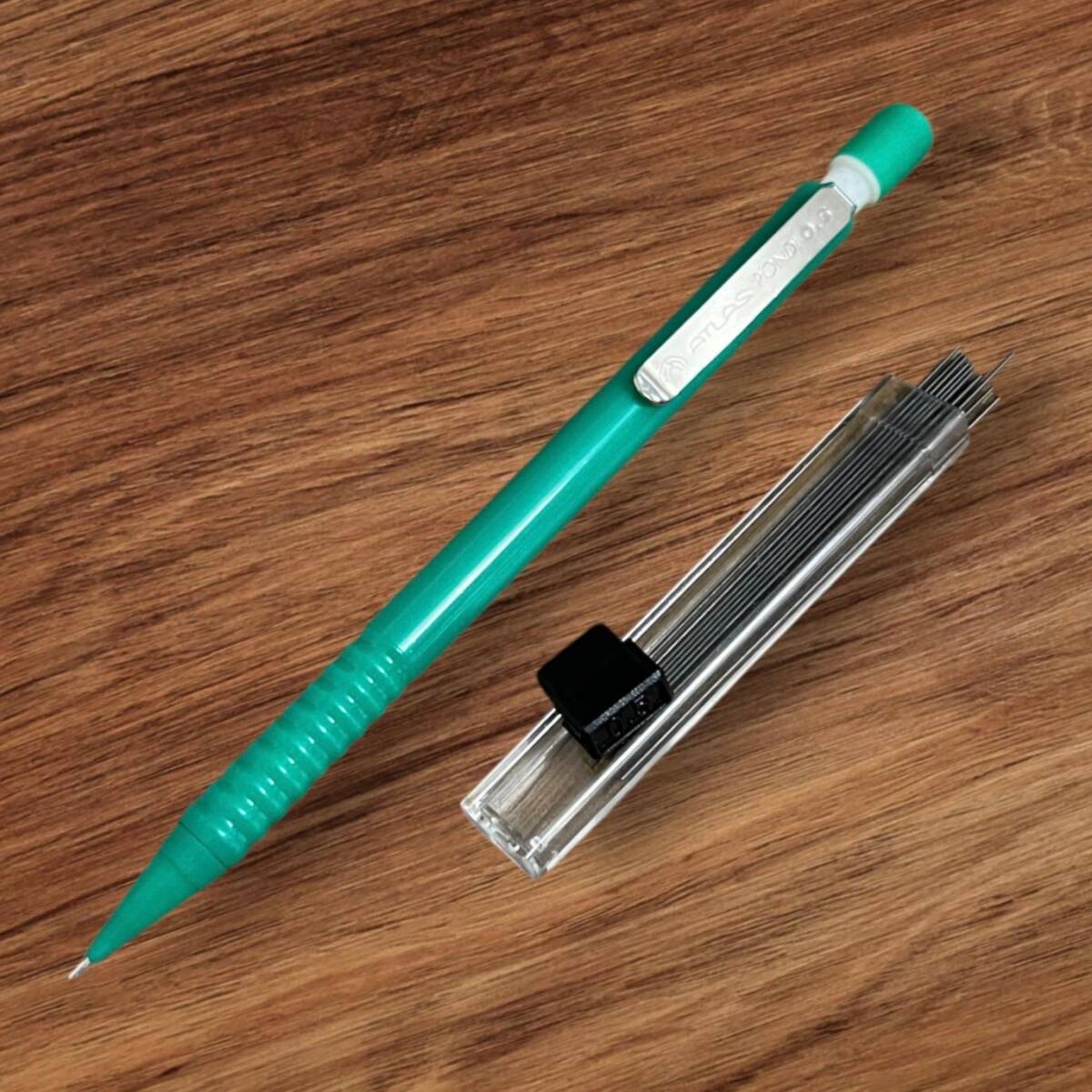 Vintage Atlas Rondi 0,5 Mekanik Uçlu Kalem (Yeşil)1 Kapsül Atlas 0,5 Uç AOB4904 - 2