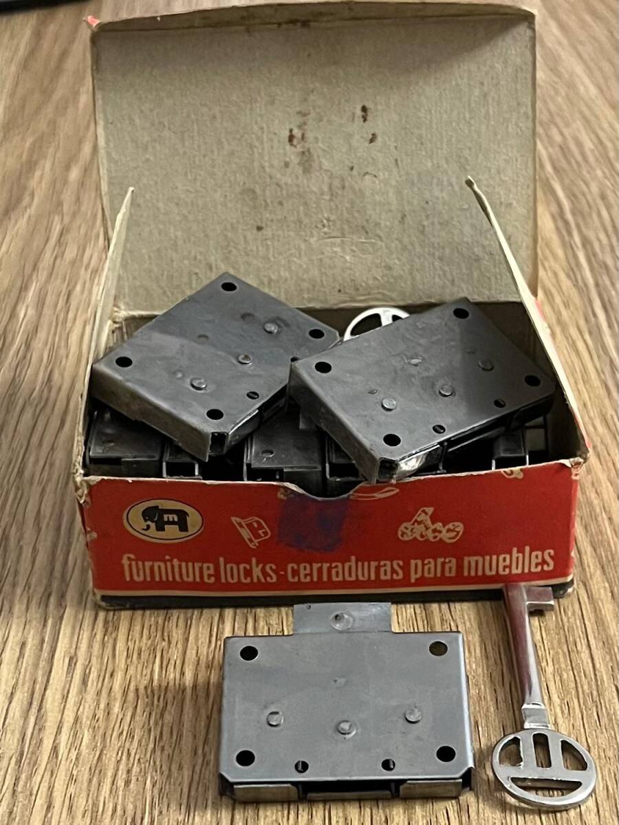 Vintage Ahşap İtalyan Malı Sandık Kilidi AOB8841 - 4