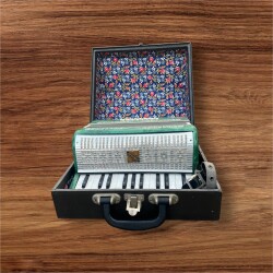 Vintage RAZNO USSR Akardiyon AOB8532 - 7