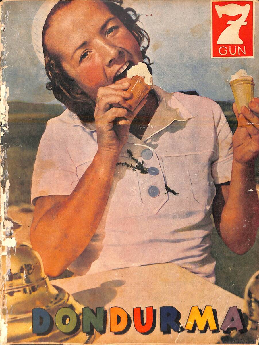 Yedigün Dergisi 1 Ağustos 1939 No.334 - Galatasaray, Demirspor Mücadelesinde Hakem Tarık Özerengin, Kaleci Necdet'e Yumruk Attı ve Maç Ertelendi NDR95363 - 1