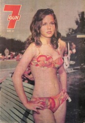 Yedigün Dergisi 10 Ağustos 1969 Sayı: 37 - Fatma Karanfil- Gökşin Sipahioğlu- Kenan Büke- Zeynep Büke- Arın Göktan- Ayşecik- Hülya Koçyiğit- Selim Soy NDR93320 - Gökçekoleksiyon