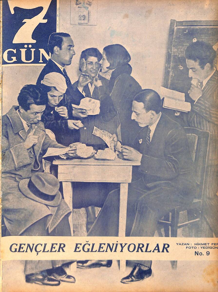 Yedigün Dergisi 10 Mayıs 1933 No.9 - Peyami Safa - Hikmet Feridun Es - Servet Rıfat - Ankara Resim Sergisi NDR95698 - 1