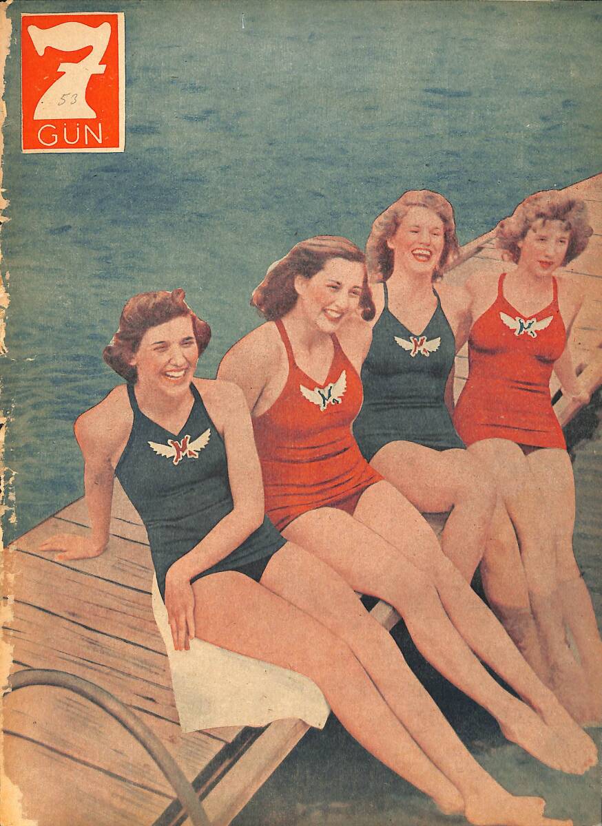 Yedigün Dergisi 11 Ekim 1943 No.553 - Yıldız Sarayı Ve Yıldız Sultan - Hikmet Feridun - Faruk Nafiz Çamlıbel NDR93523 - 1