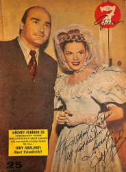 Yedigün Dergisi 12 Haziran 1948 Sayı : 13 - Esther Williams'ın Yeni Rakibi NDR98365 - Gökçekoleksiyon