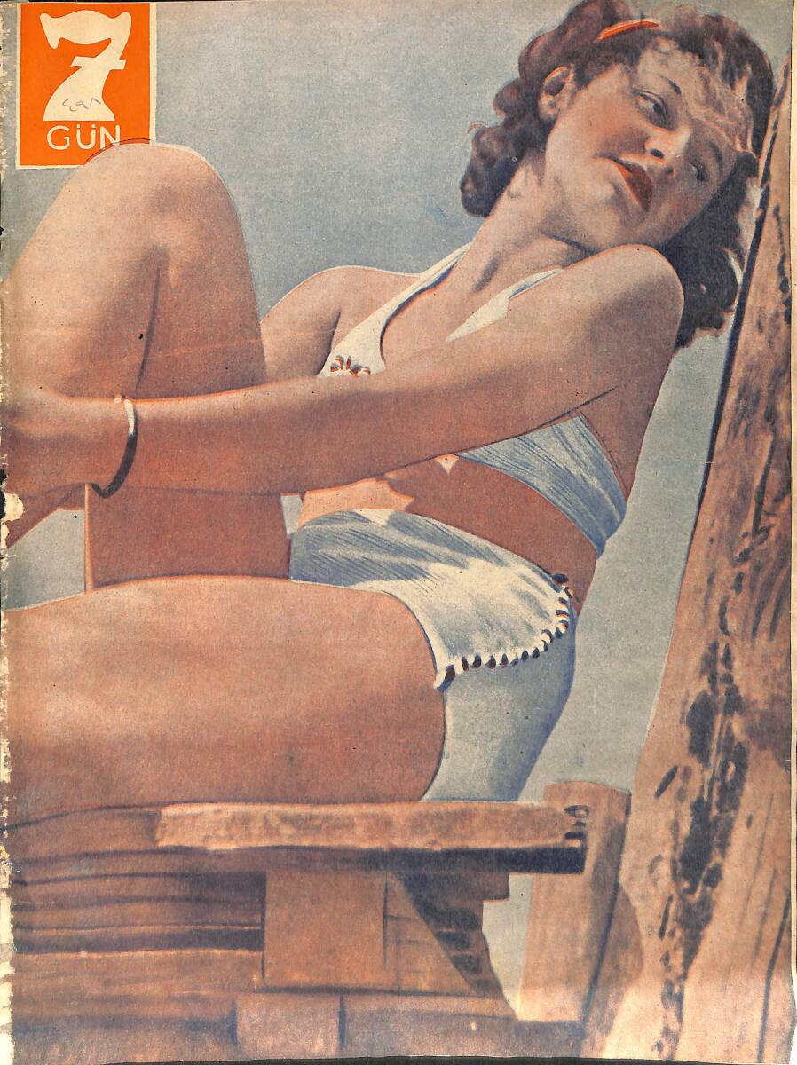 Yedigün Dergisi 21 Eylül 1942 No. 498 - Harpte Dünya Kadınları - Türk Tayyareciliği NDR93376 - 1