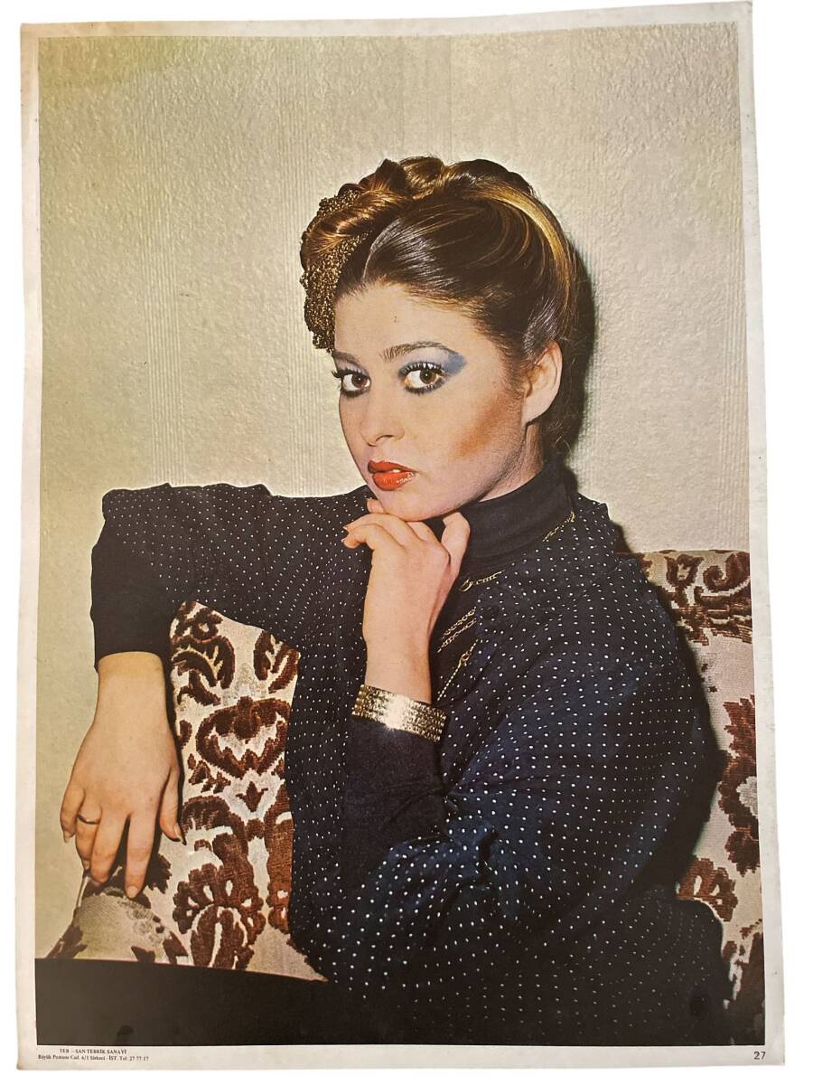 Yeliz Kartpostal (Ultra Dev Boy) KRT24024 - 1