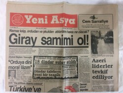Yeni Asya Gazetesi 28 Ocak 1990 - Azeri Liderler Tevkif Ediliyor GZ72945 - 1