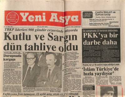 Yeni Asya Gazetesi 5 Mayıs 1990 - Haydar Kutlu Ve Nihat Sargın Tahliye Oldu GZ104330 - 1