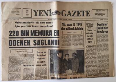 Yeni Gazete 12 Ocak 1971 - Erken Seçim Ve Siyasi Partilerimiz GZ11620 - 2