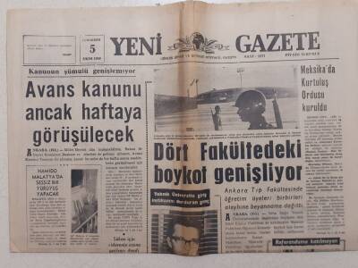 Yeni Gazete - 5 Ekim 1968 - Dört Fakültedeki Boykot Genişliyor GZ112014 - 1