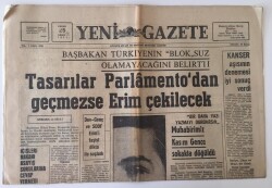 Yeni Gazetesi 25 Nisan 1971 - Kıbrıs Konusunda Güvenlik Konseyinin Dikkatini Çektik GZ11524 - 2