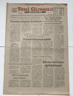 Yeni Giresun Gazetesi 24 Nisan 1993 - Yeniden Doğuşu Kutladık GZ7438 - 1