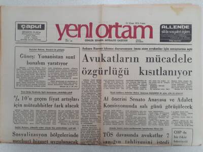 Yeni Ortam Gazetesi - 12 Nisan 1974 - Avukatların Özgürlüğü Kısıtlanıyor GZ112344 - 1