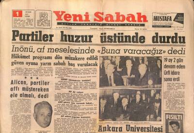 Yeni Sabah Gazetesi 1 Aralık 1961 - Partiler Huzur Üstünde Durdu - Ankara Üniversitesi 1101 Öğrenci Alıyor GZ124172 - 1