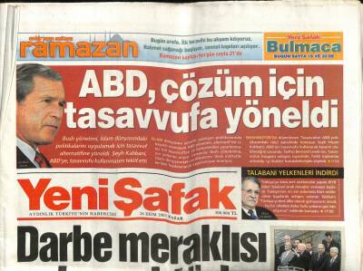 Yeni Şafak Gazetesi 26 Ekim 2003 - Darbe Meraklısı Aslan Rektörler GZ61385 - 2