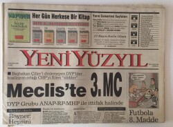 Yeni Yüzyıl Gazetesi 19 Mayıs 1995 - 19 Mayıs Bayramı Törenlerle Kutlandı GZ13718 - 2