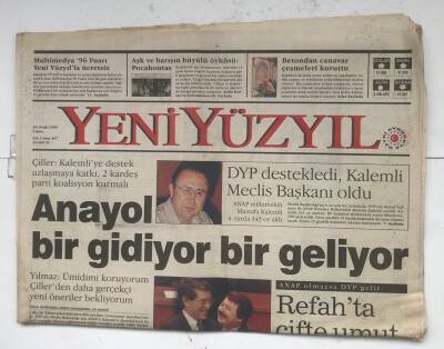 Yeni Yüzyıl Gazetesi 26 Ocak 1996 - DYP Destekledi , Kalemli Meclis Başkanı Oldu GZ8466 - 1