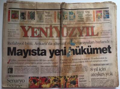 Yeniyüzyıl Gazetesi 24 Nisan 1997 - Ecevit Refahı Silkeledi GZ39006 - 1