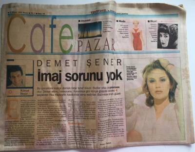Yeniyüzyıl Gazetesi Cafe Pazar Eki 13 Nisan 1997 - Demet Şener İmaj Sorunu Yok GZ39017 - 1