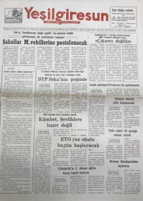 Yeşil Giresun 8 Temmuz 1991-Teşkilatlarının 1. Kuruluş Yılında Konuşan DMP İl Başkanı Muammer Usta Çıkarcı Değiliz GZ25865 - 1