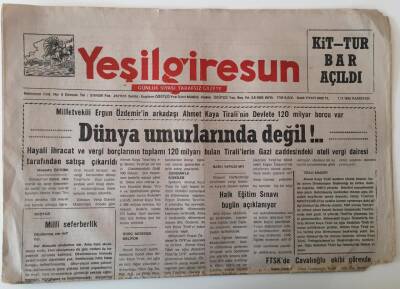 Yeşil Giresun Gazetesi 1 Kasım 1993 - Dünya Umurlarında Değil !.. GZ28932 - 1