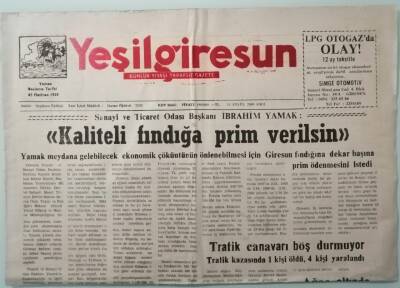 Yeşil Giresun Gazetesi 12 Eylül 2000 Trafik Canavarı Boş Durmuyor -GZ37486 - 1