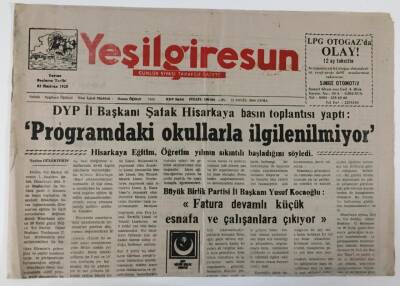 Yeşil Giresun Gazetesi 15 Eylül 2000 - Fatura Devamlı Küçük Esnafa Ve Çalışanlara Çıkıyor GZ13349 - 1