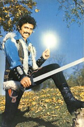 Yıldıray Çınar Kartpostal (Küçük Boy) KRT22993 - Gökçekoleksiyon