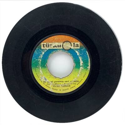 Yıldız Tezcan - Bir Aşk İçin Ölünür Mü? (106) PLK10978 - 2
