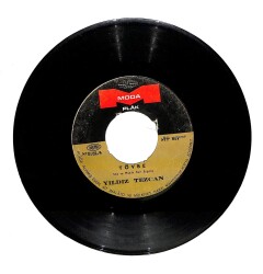 Yıldız Tezcan - Tövbe / Hasta Ettin Beni Plak (10/7) PLK21633 - 1