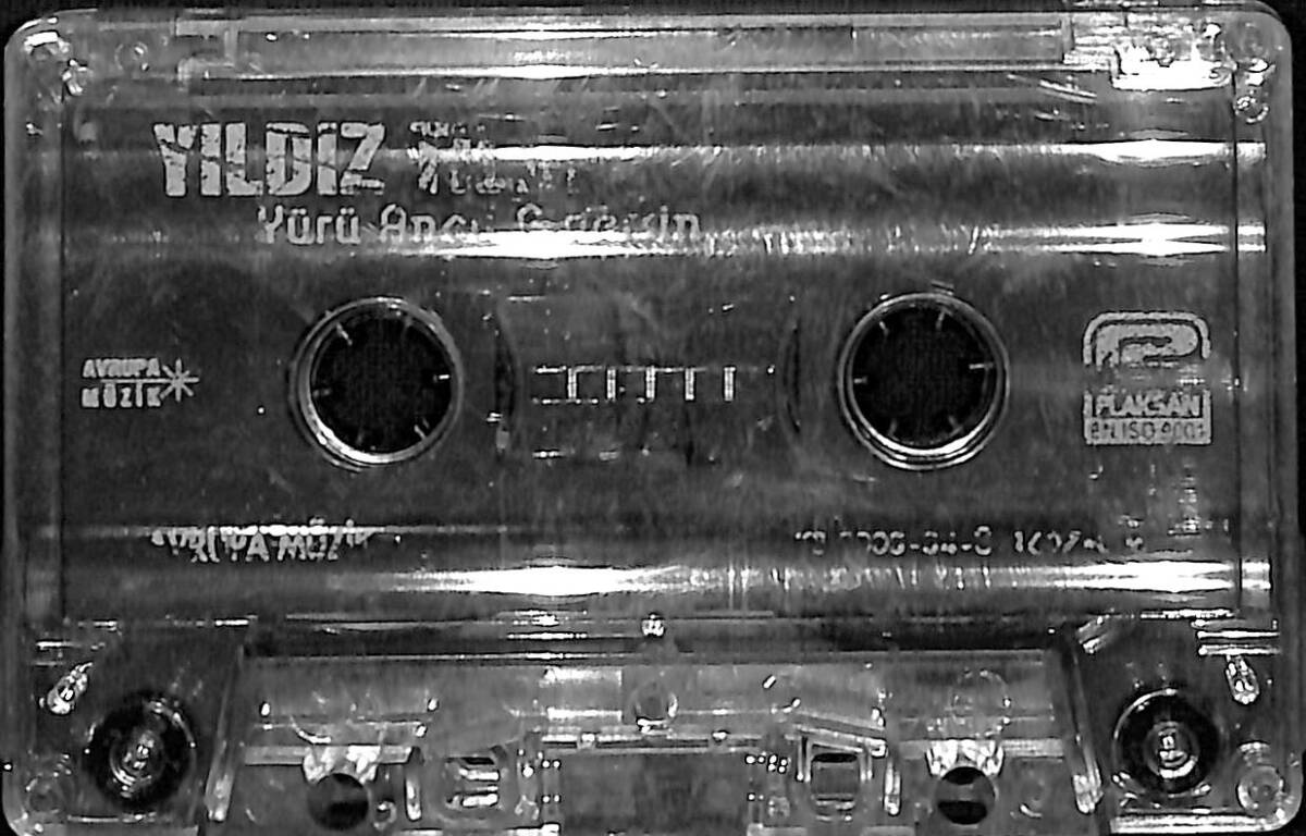 Yıldız Tilbe - Yürü Anca Gidersin Kaset (İkinci El) KST27757 - 1