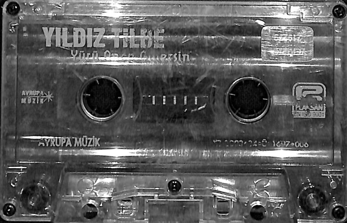 Yıldız Tilbe - Yürü Anca Gidersin Kaset (İkinci El) KST27757 - 2