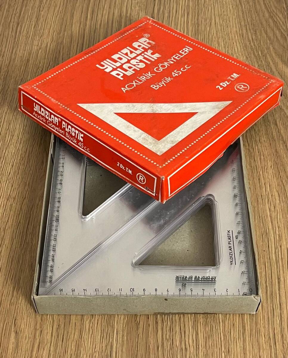 Yıldızlar Plastik Büyük Boy 45cc′lik Gönye Tam Dolu Kutu AOB4830 - 3