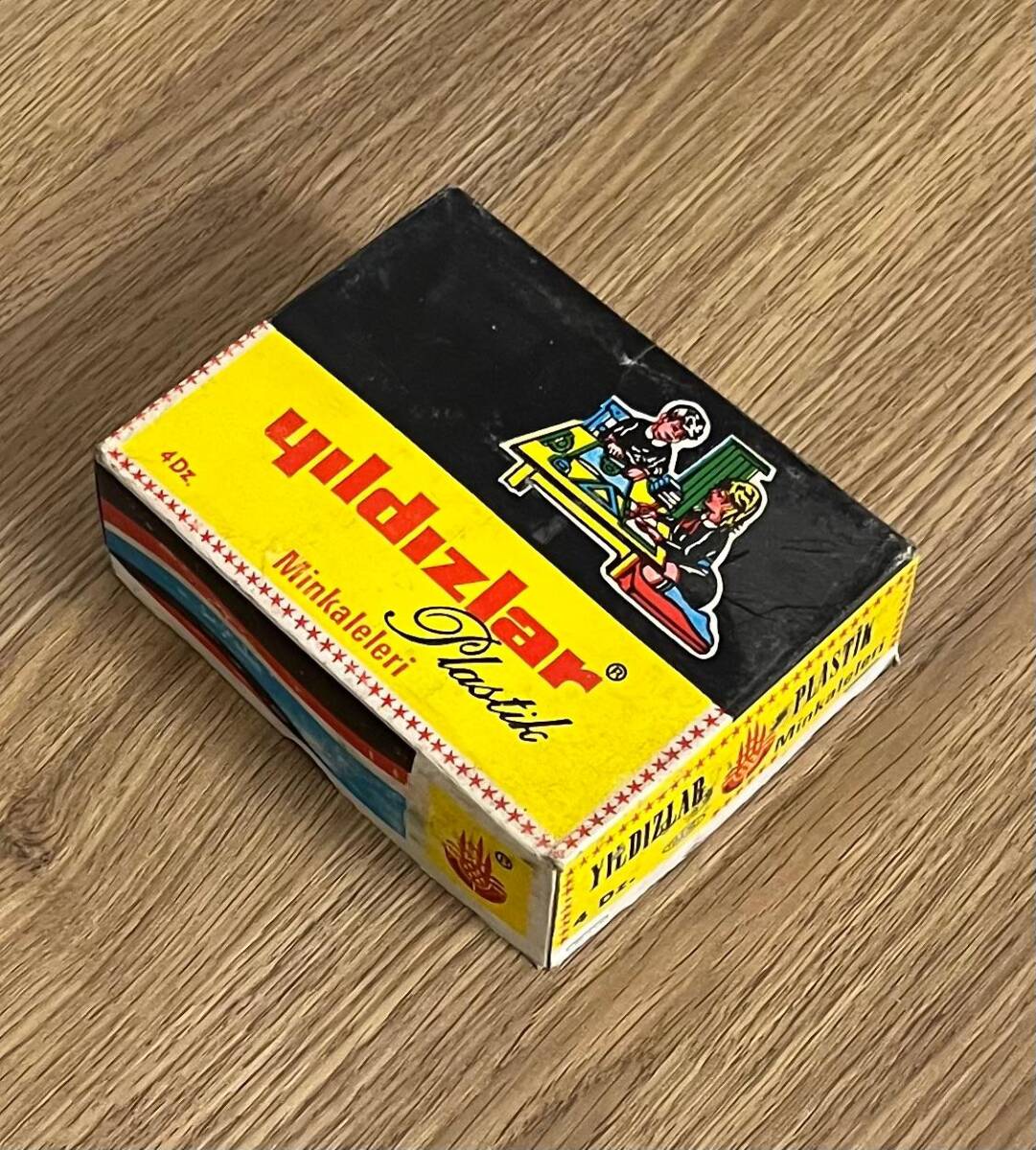 Yıldızlar Plastik Minikalleri Dolu Kutu AOB4764 - 4