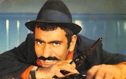 Yılmaz Güney Kartpostal (Küçük Boy) KRT23941 - Gökçekoleksiyon