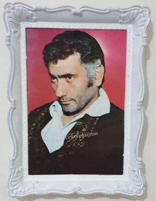 Yılmaz Güney Resim Çerçevesi KRT5802 - 1