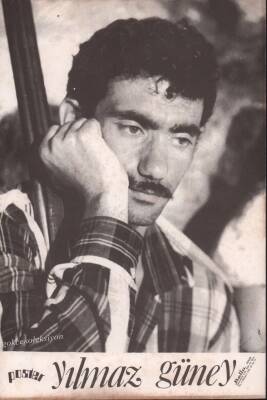 Yılmaz Güney Siyah Beyaz Kartpostal (Orta Boy) KRT268 - 1